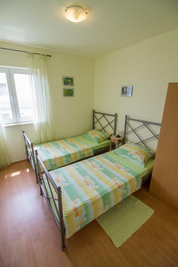 Apartments Ivana ラヴニ エクステリア 写真