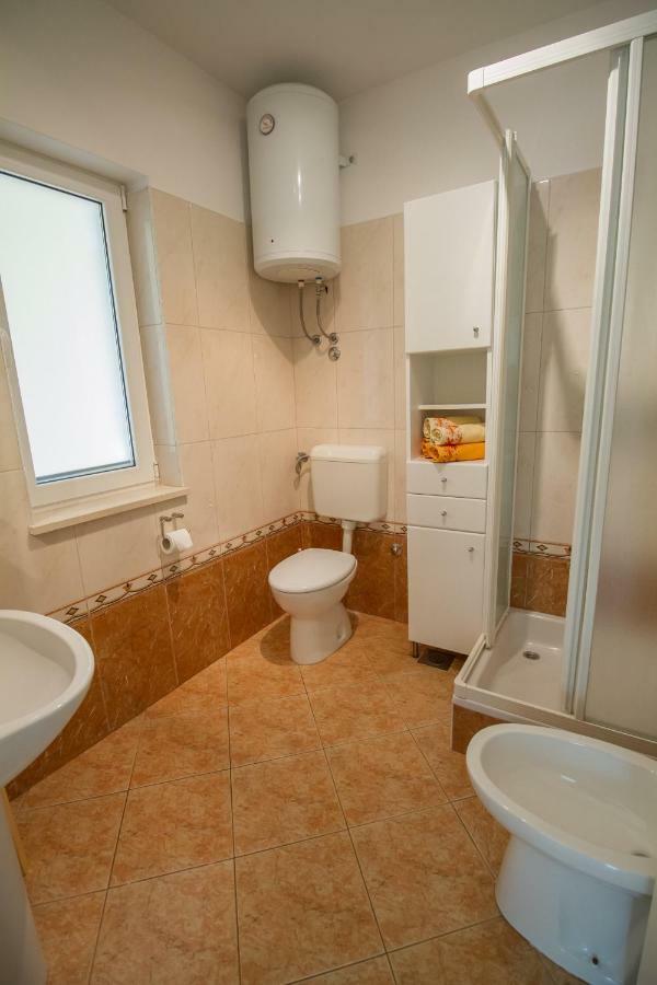 Apartments Ivana ラヴニ エクステリア 写真