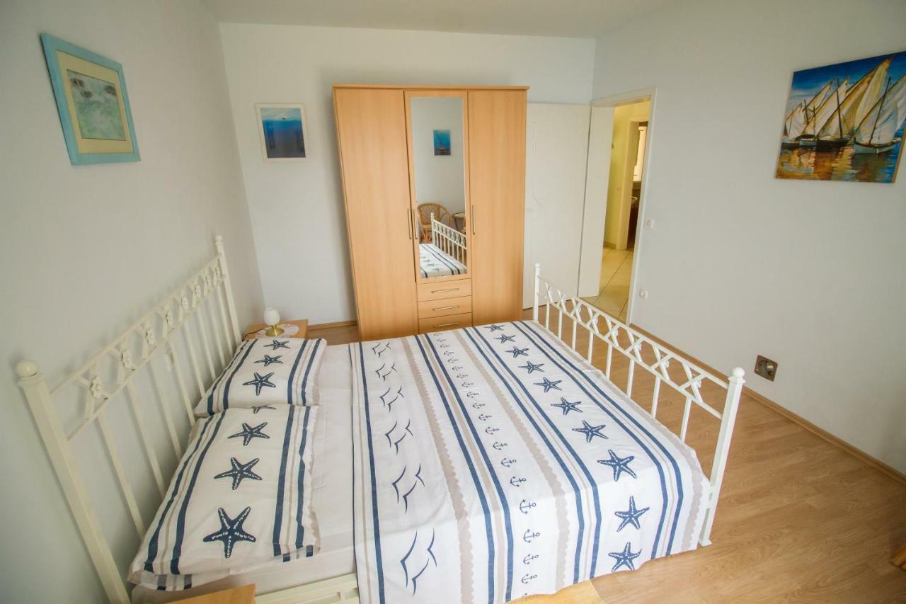 Apartments Ivana ラヴニ エクステリア 写真