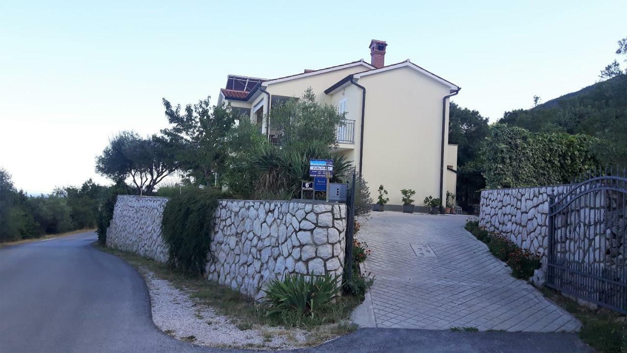 Apartments Ivana ラヴニ エクステリア 写真
